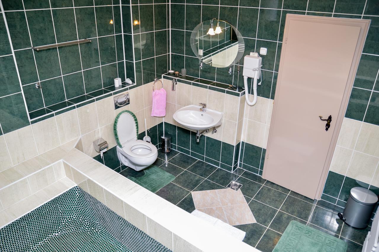 Motel Stecakヤイツェ エクステリア 写真