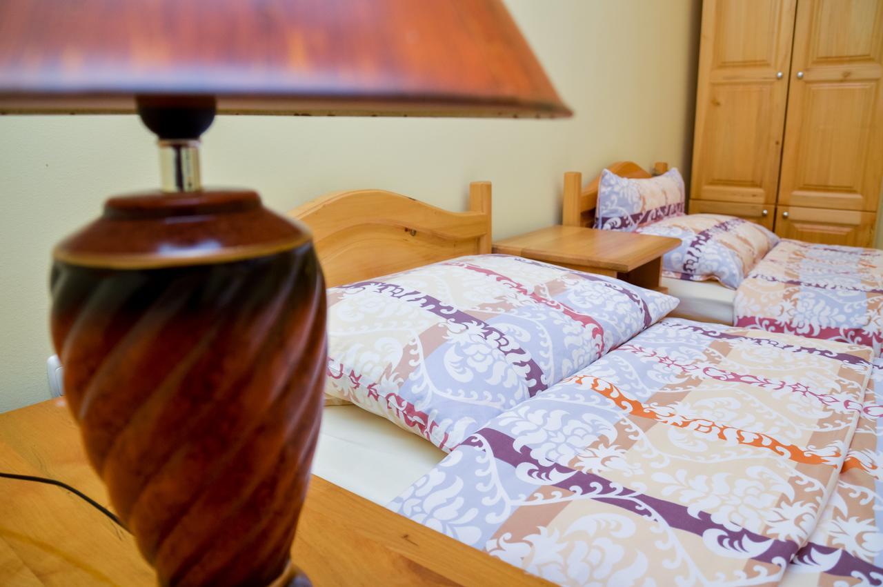 Motel Stecakヤイツェ エクステリア 写真